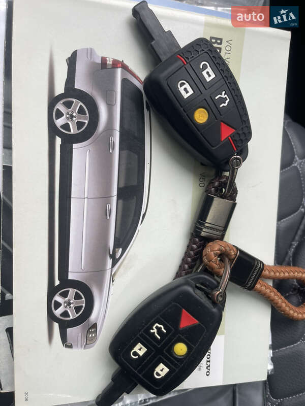 Універсал Volvo V50 2005 в Дніпрі