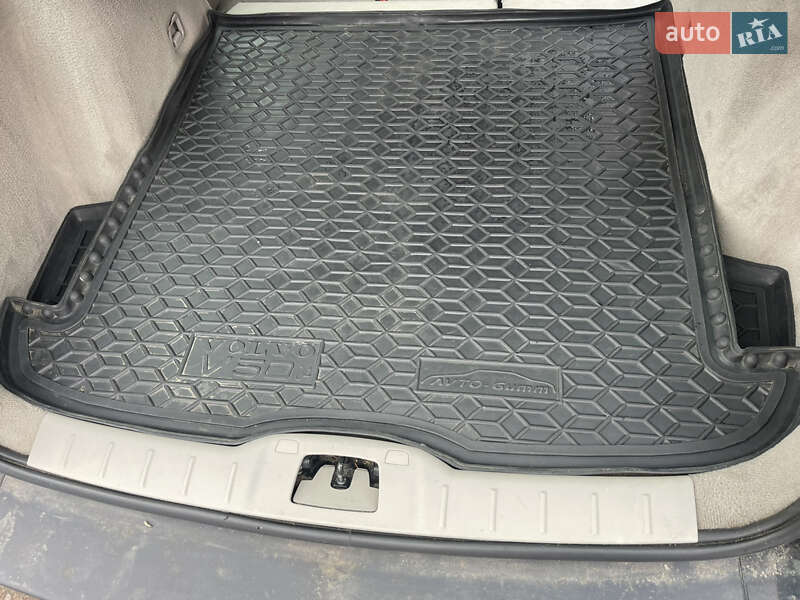 Універсал Volvo V50 2005 в Дніпрі