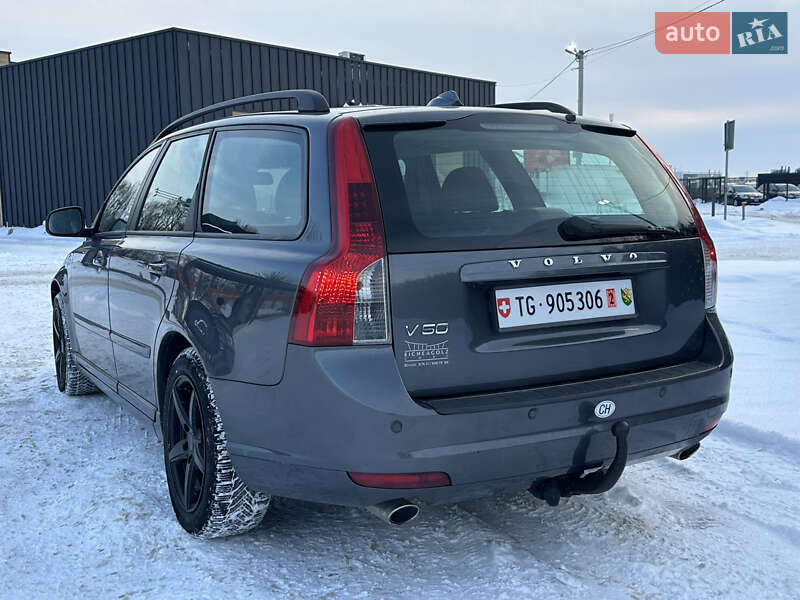 Универсал Volvo V50 2011 в Луцке фото 4 Универсал Volvo V50 2011 в Луцке