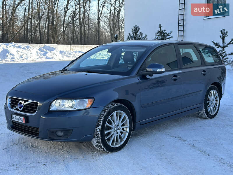 Универсал Volvo V50 2011 в Луцке