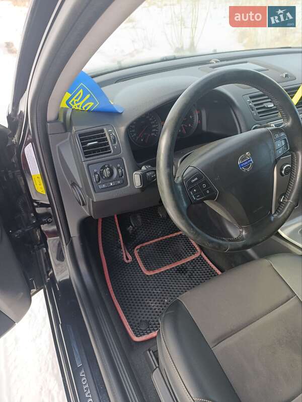 Универсал Volvo V50 2008 в Щирце фото 32 Универсал Volvo V50 2008 в Щирце