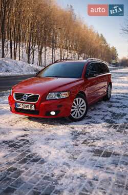 Универсал Volvo V50 2012 в Кременце
