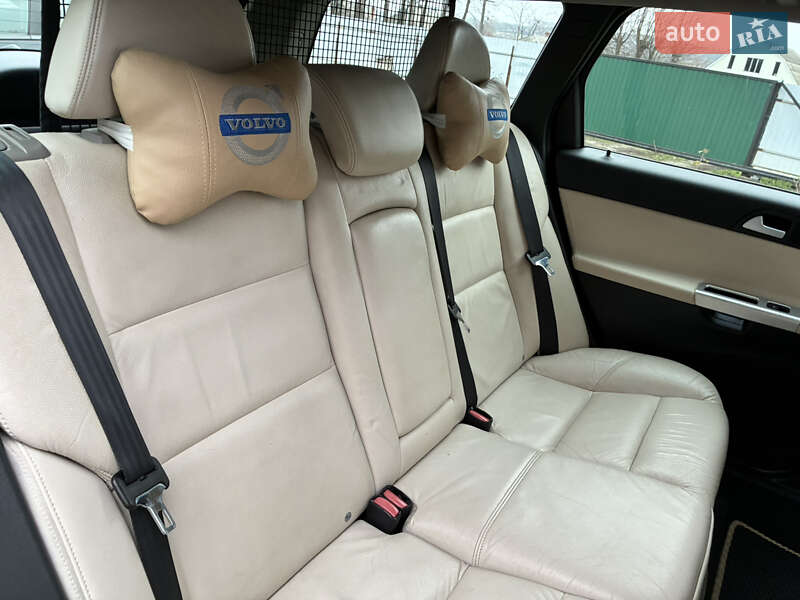 Универсал Volvo V50 2012 в Киеве