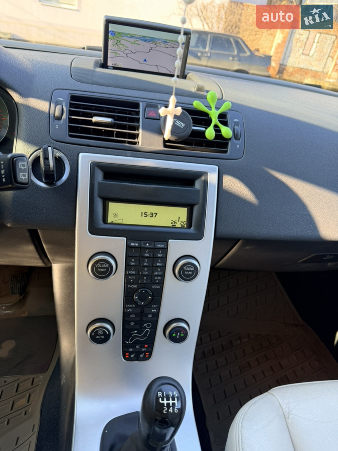 2011 Volvo V50 - мініатюра 15
