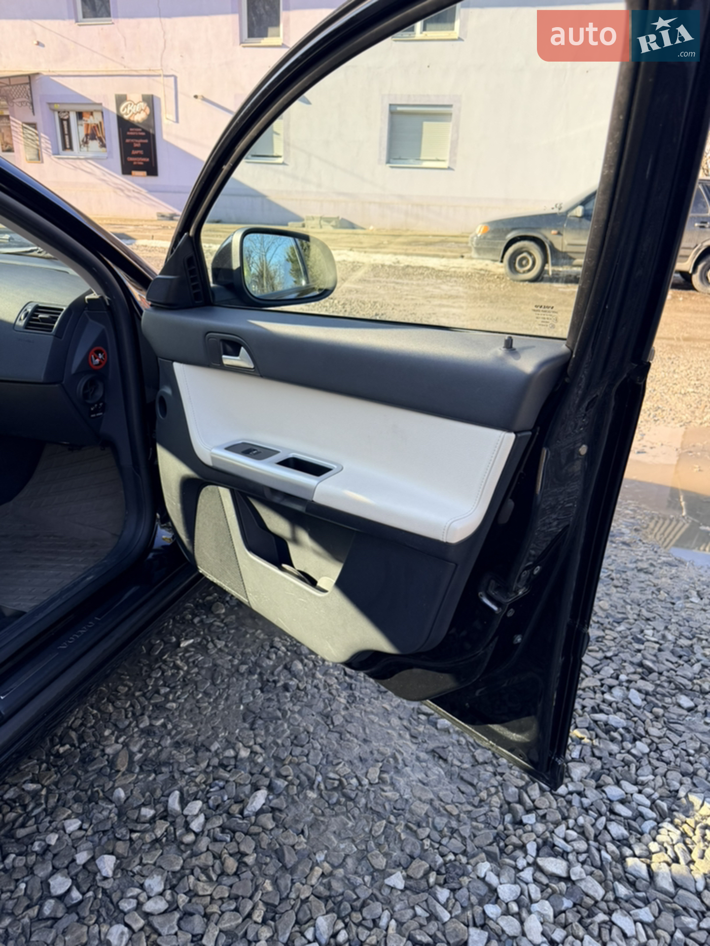 2011 Volvo V50 - мініатюра 16