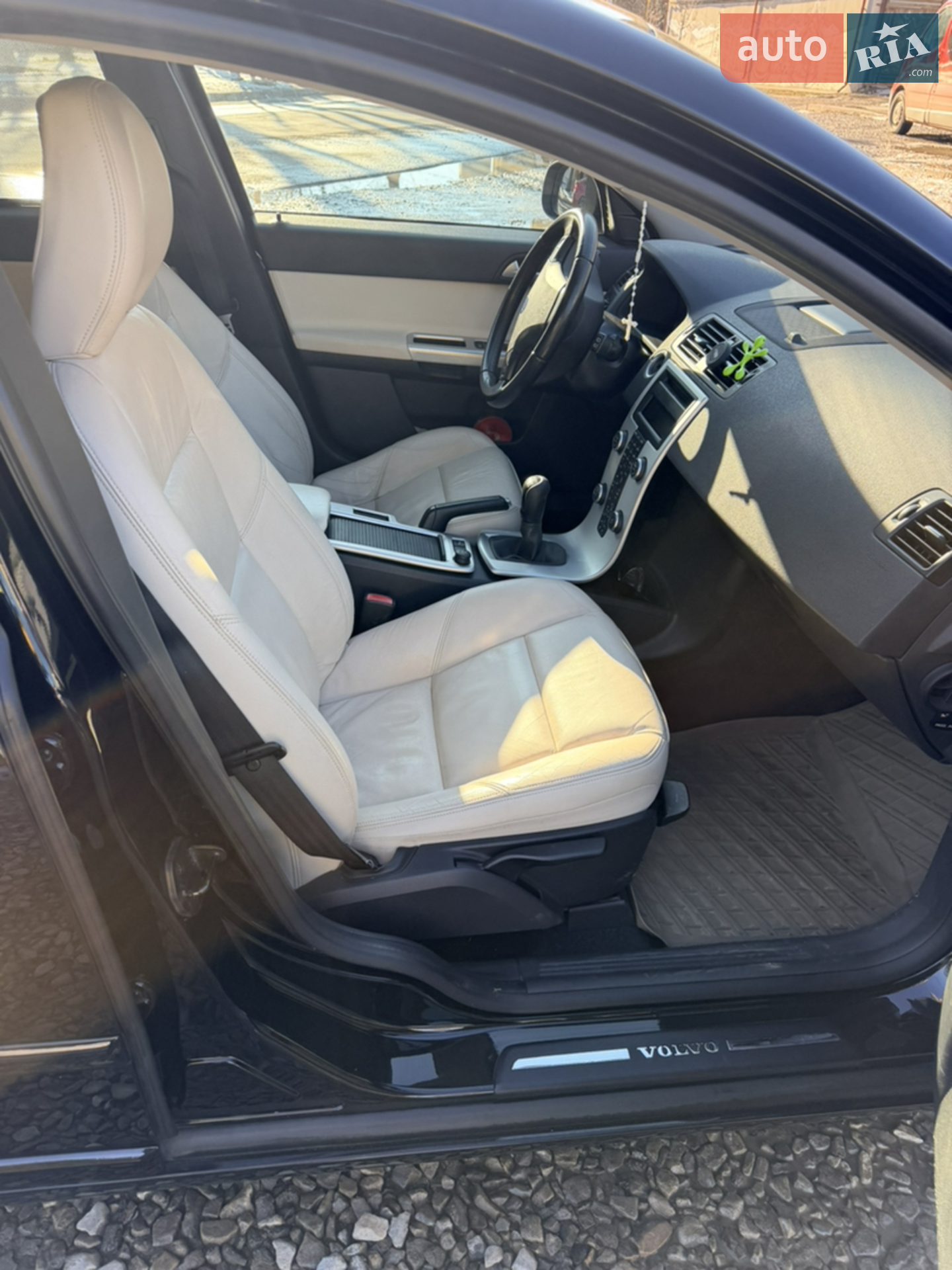 2011 Volvo V50 - мініатюра 17