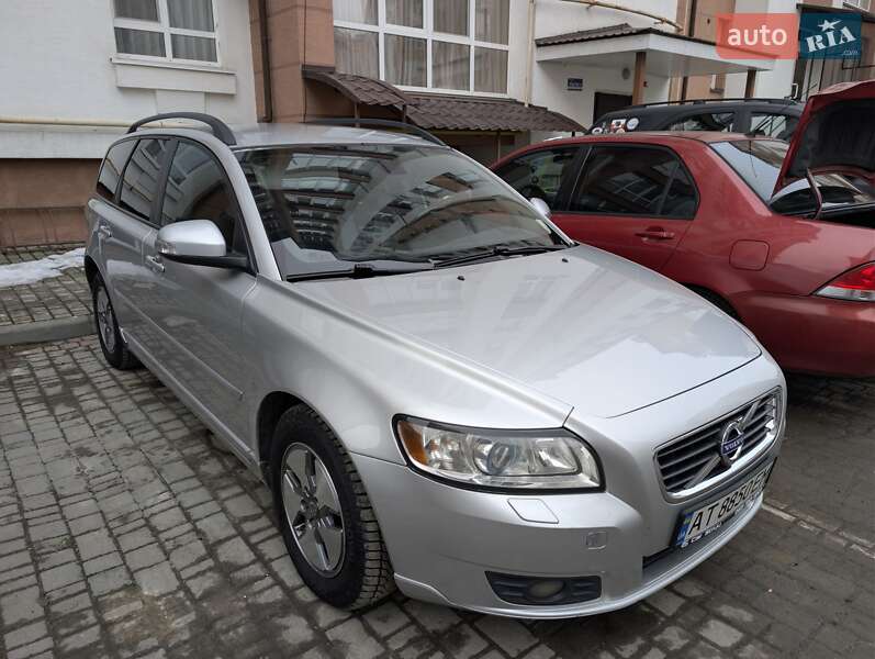 Volvo V50 2011 Volvo V50 2011