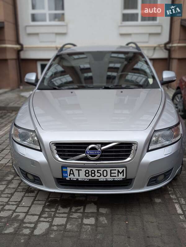 Універсал Volvo V50 2011 в Івано-Франківську