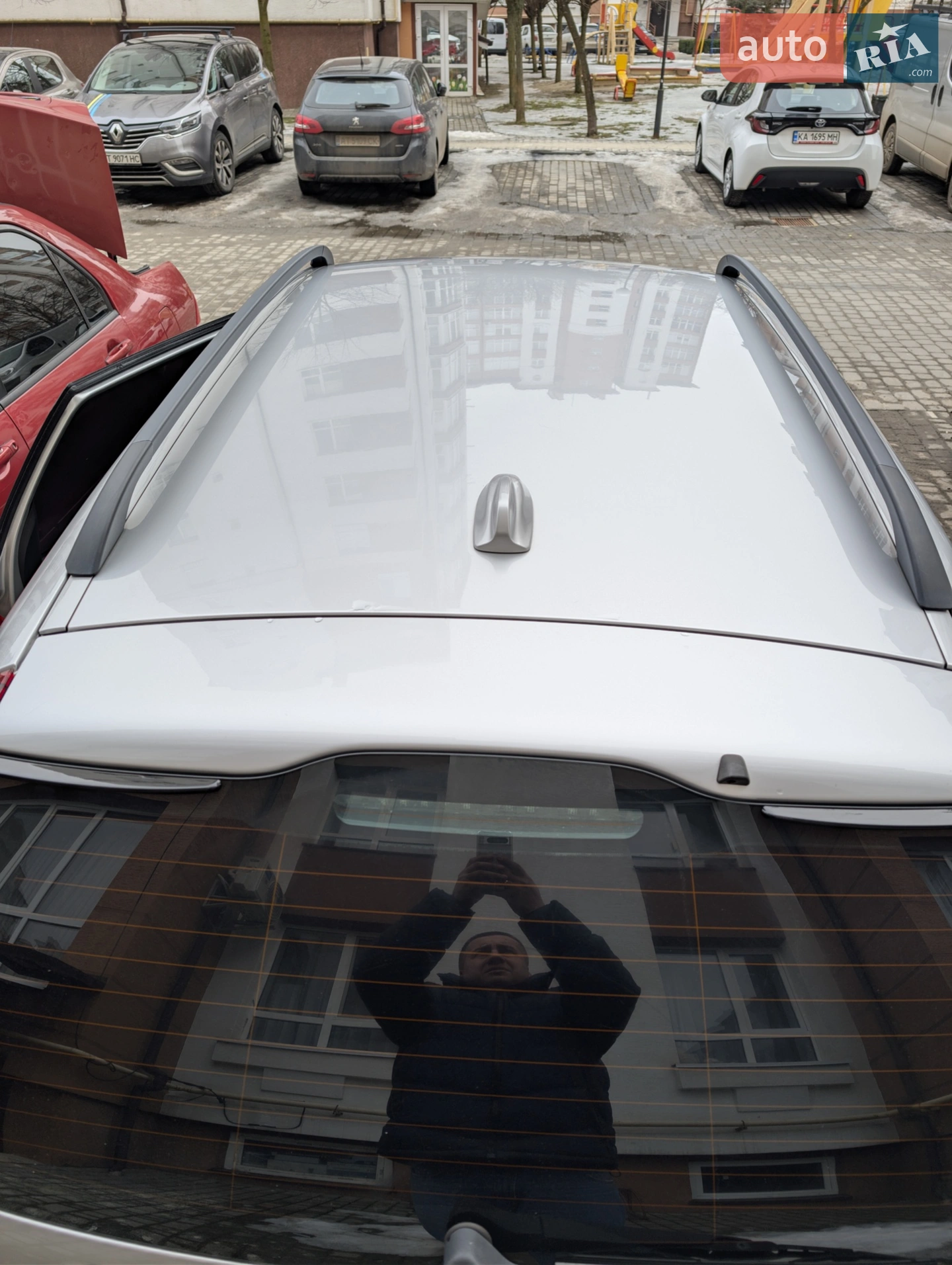 2011 Volvo V50 - мініатюра 13