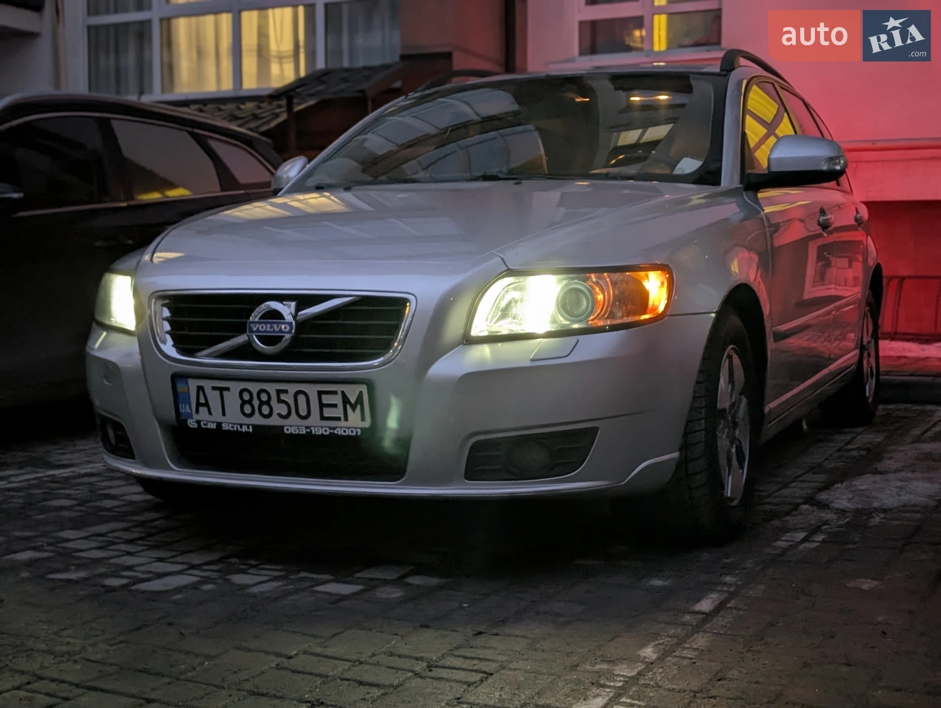 2011 Volvo V50 - мініатюра 5