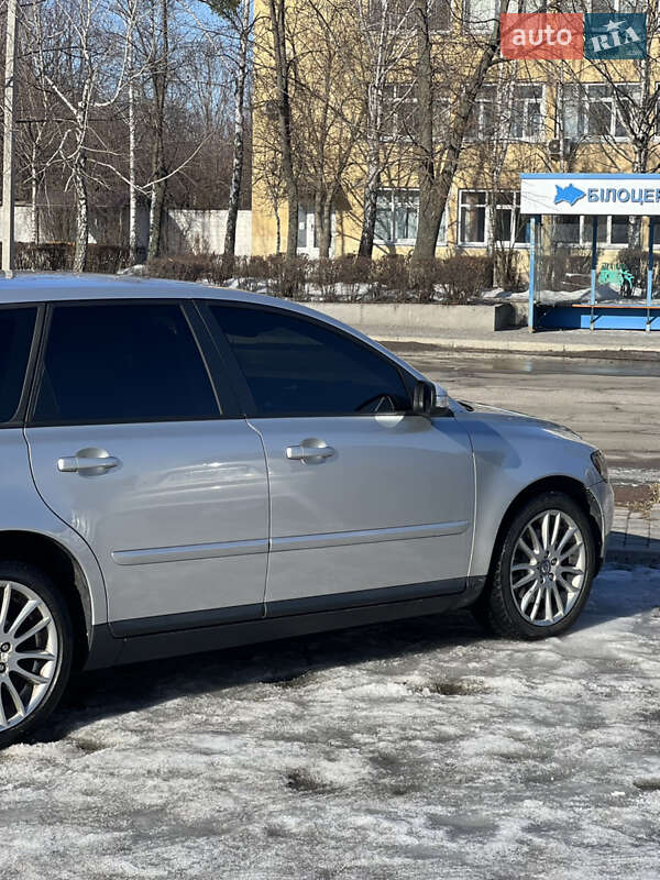 Универсал Volvo V50 2008 в Остер
