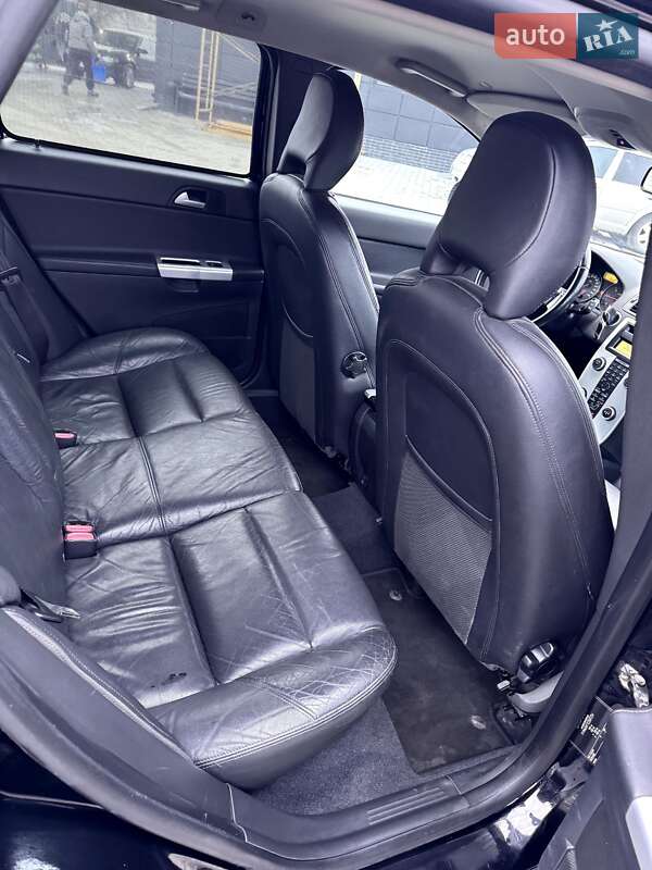 Универсал Volvo V50 2012 в Виннице