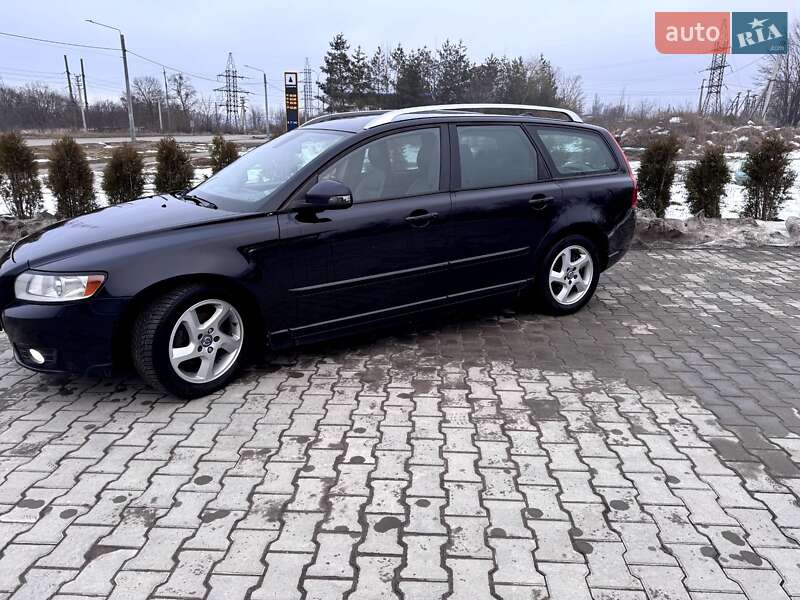 Универсал Volvo V50 2012 в Виннице