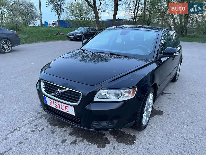 Универсал Volvo V50 2009 в Луцке