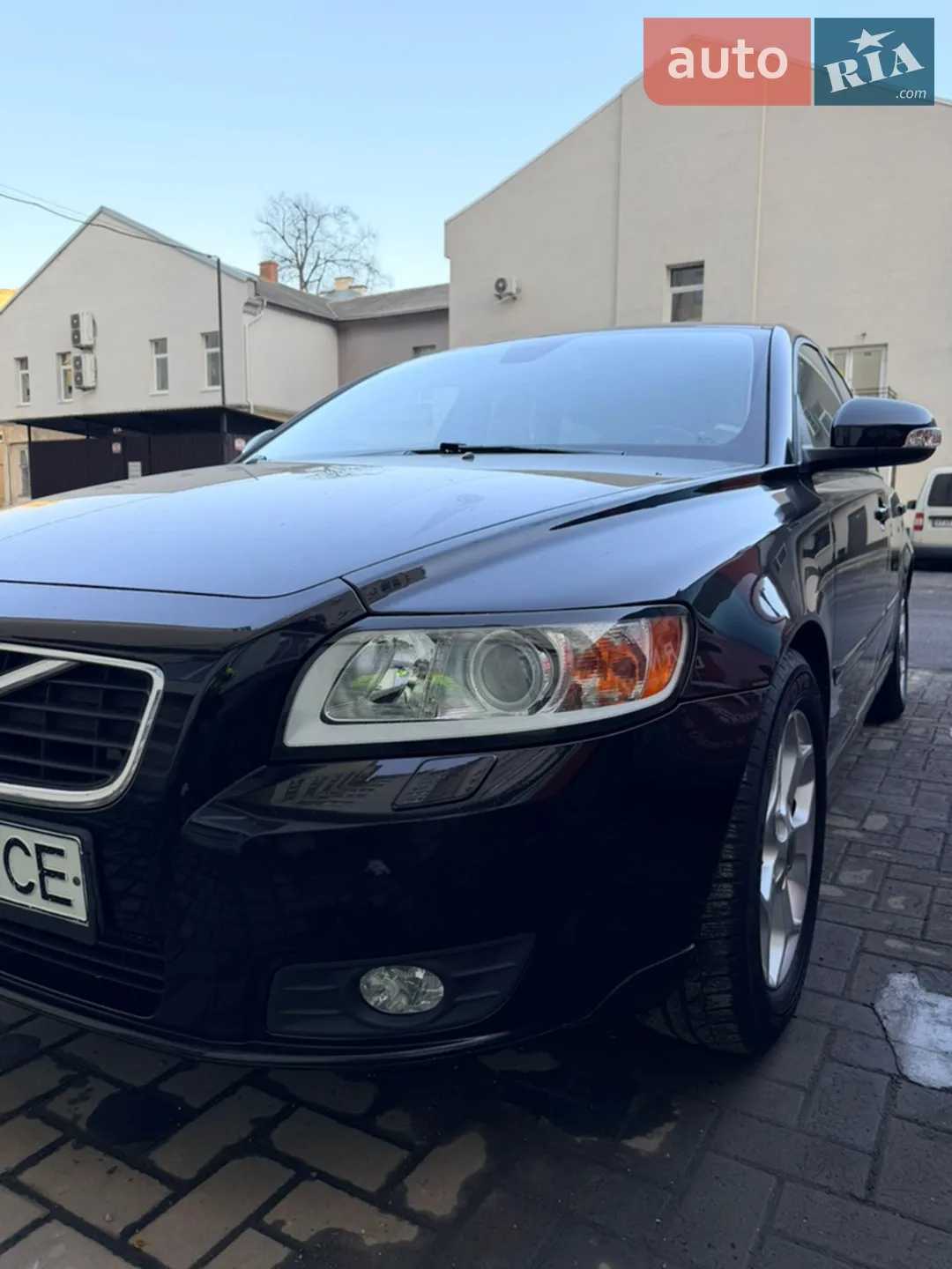 2011 Volvo V50 - мініатюра 2