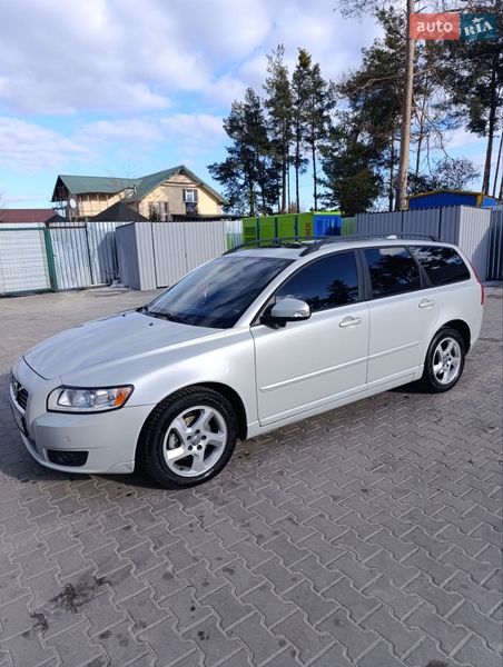 Volvo V50 2011