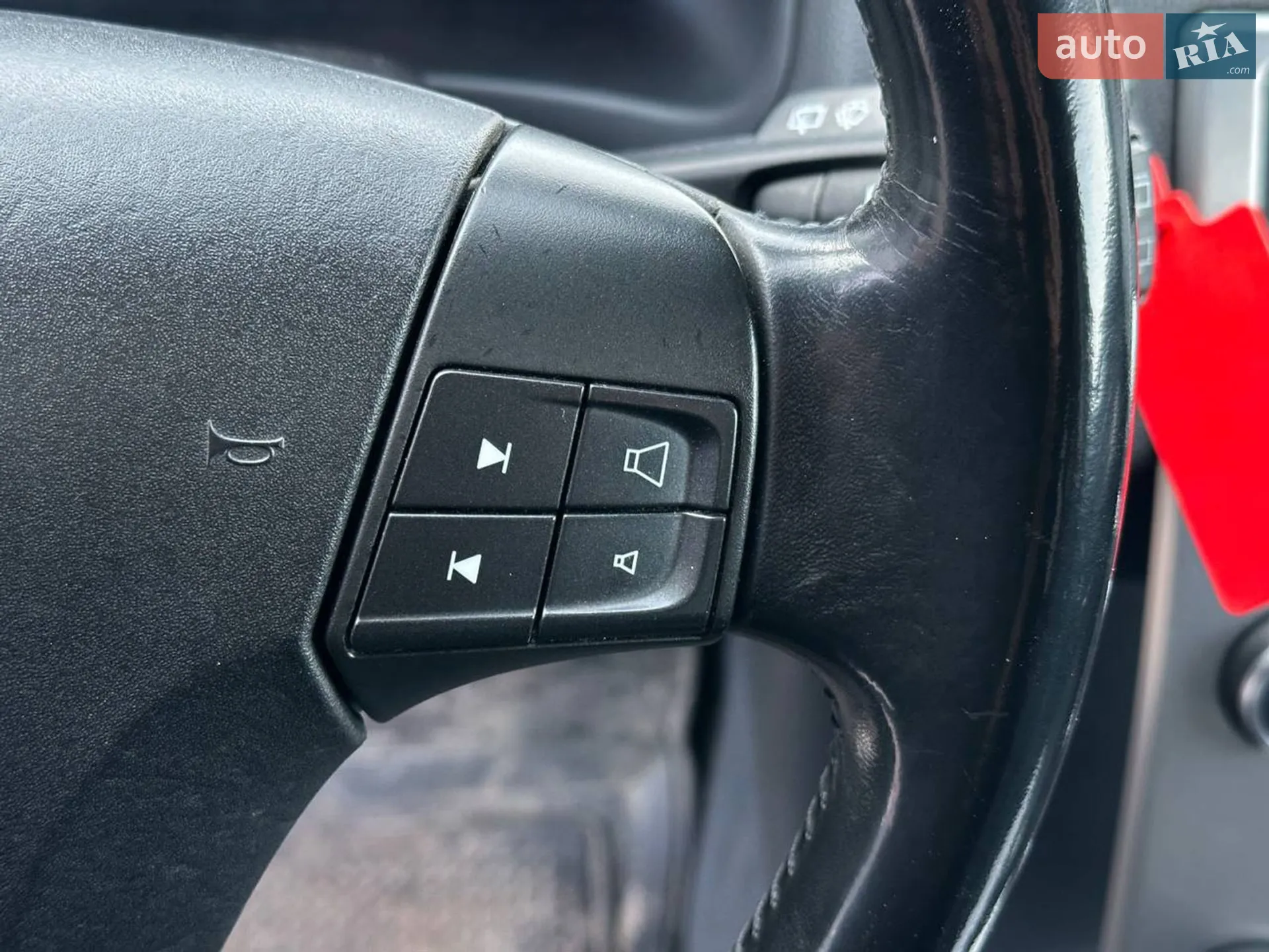 Volvo V50 2009 VIN YV1MW755192486000 фото оголошення 19 з 35