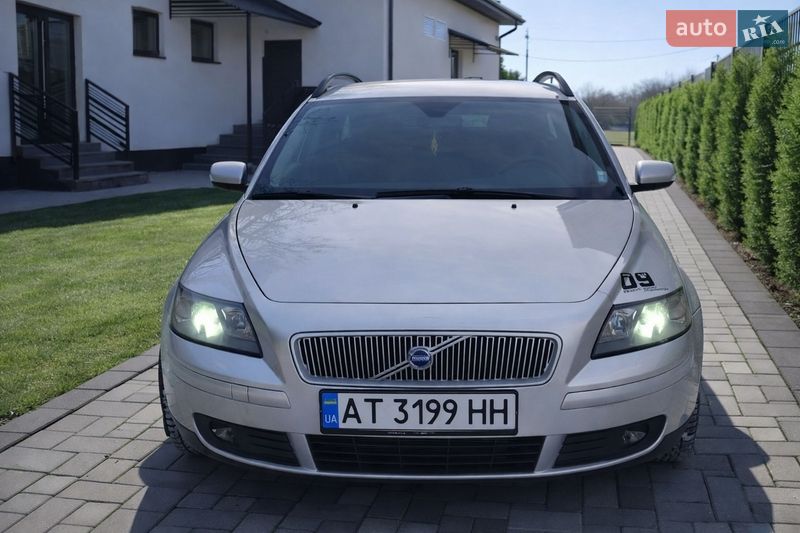 Volvo V50 2005