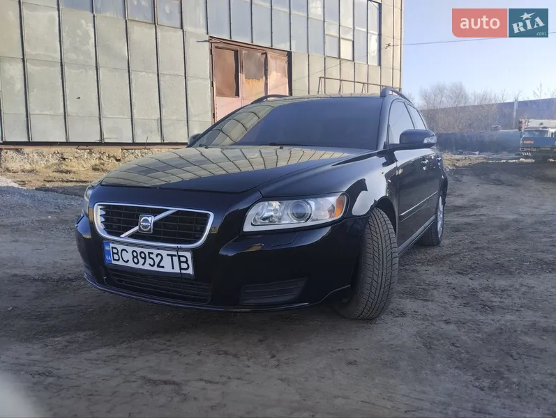 Volvo V50 2009