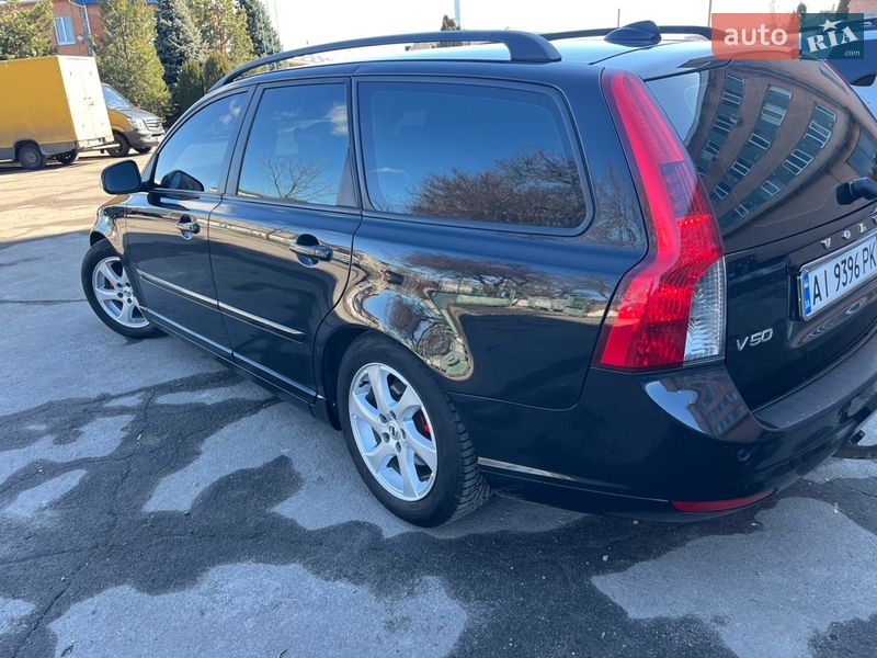 Универсал Volvo V50 2012 в Белой Церкви