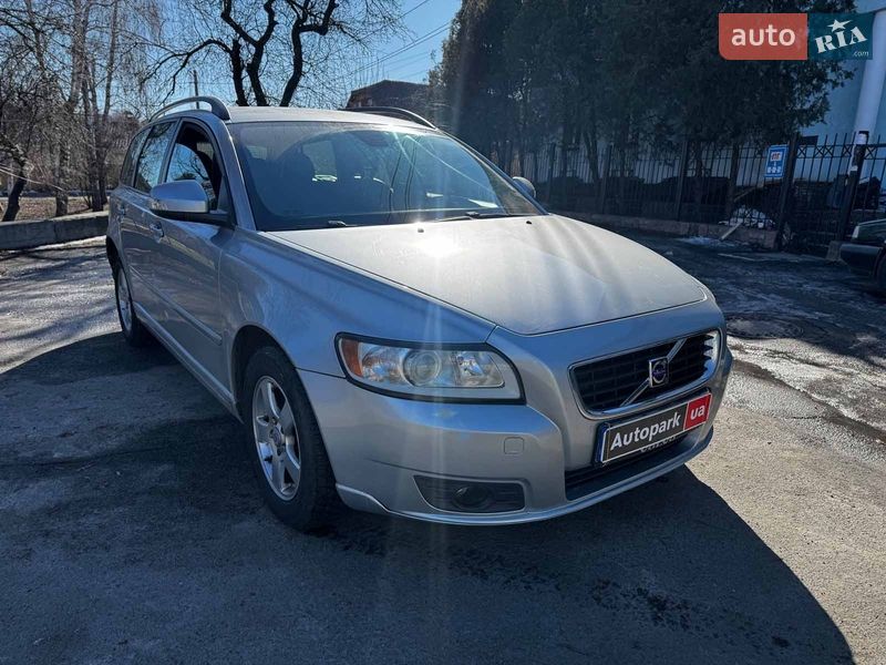 Универсал Volvo V50 2009 в Киеве