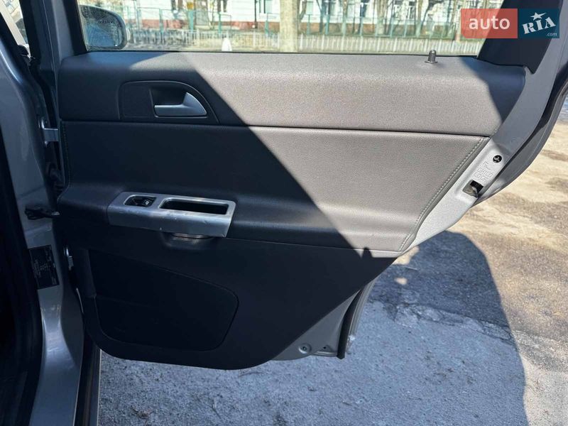 Универсал Volvo V50 2009 в Киеве