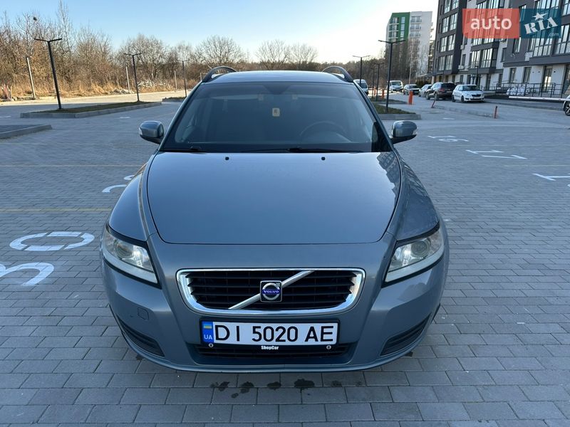 Универсал Volvo V50 2009 в Львове
