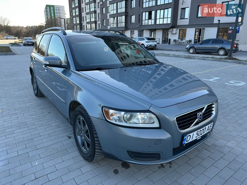 Универсал Volvo V50 2009 в Львове