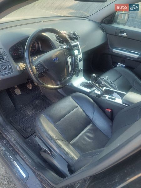 Универсал Volvo V50 2009 в Львове