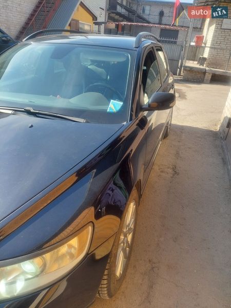 Универсал Volvo V50 2009 в Львове