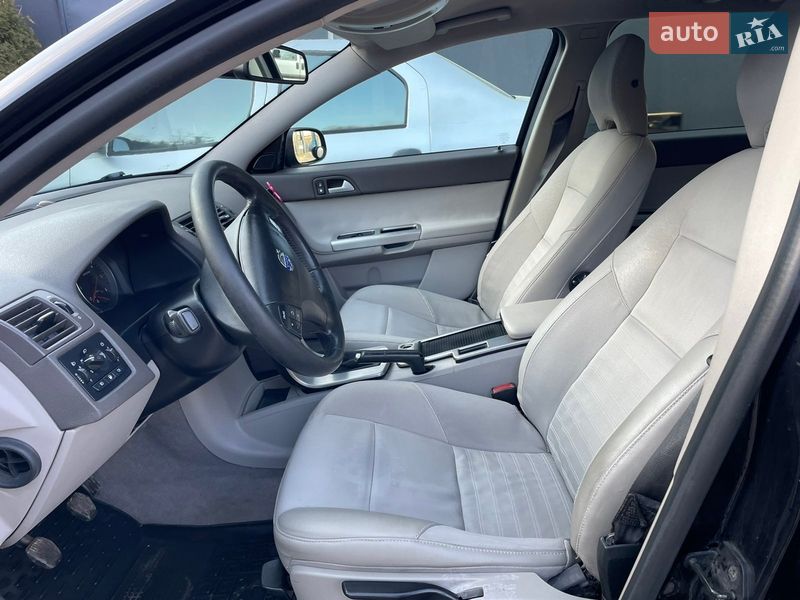 Универсал Volvo V50 2008 в Турке