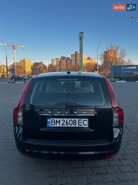 Универсал Volvo V50 2011 в Киеве