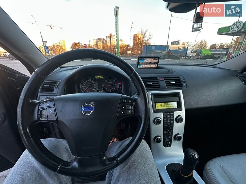 Универсал Volvo V50 2011 в Киеве