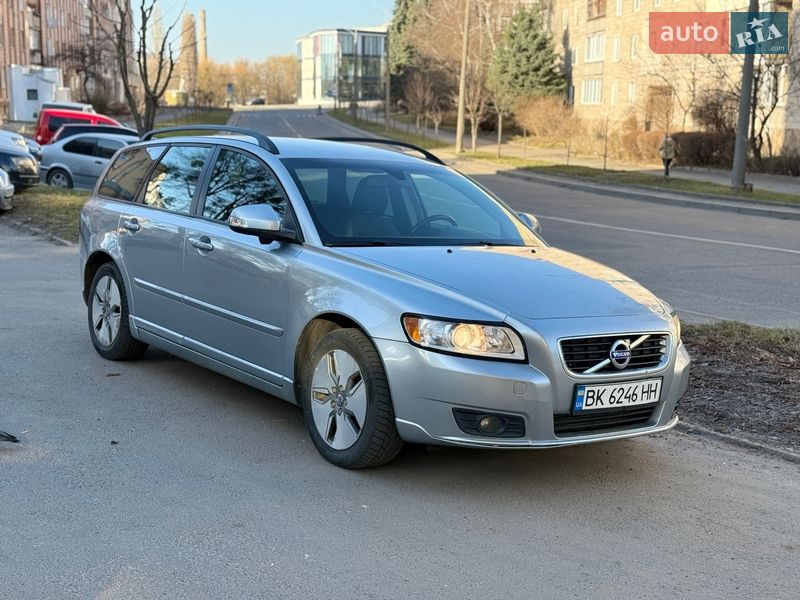 Volvo V50 2010 Volvo V50 2010