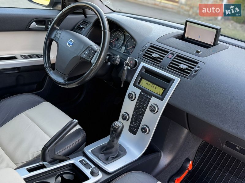 Універсал Volvo V50 2012 в Стрию