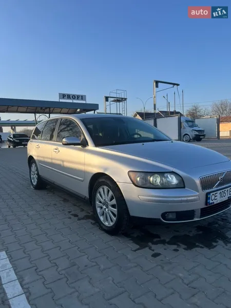 Volvo V50