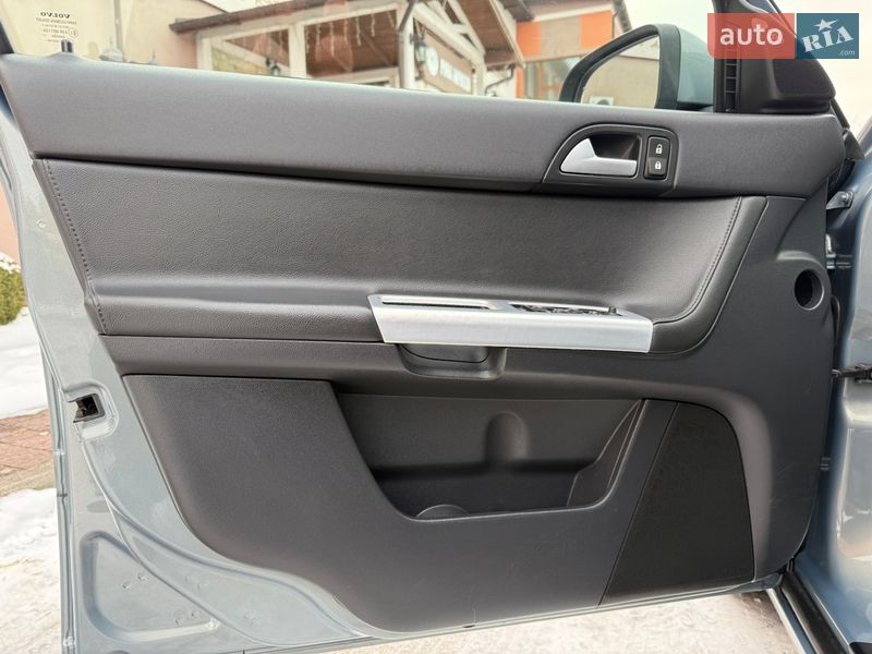 Универсал Volvo V50 2011 в Стрые фото 69 Универсал Volvo V50 2011 в Стрые