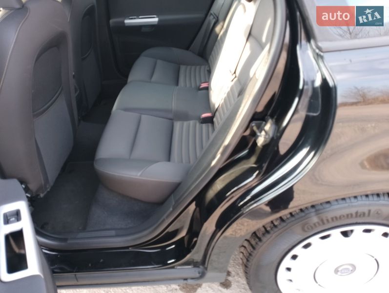 Универсал Volvo V50 2010 в Тернополе