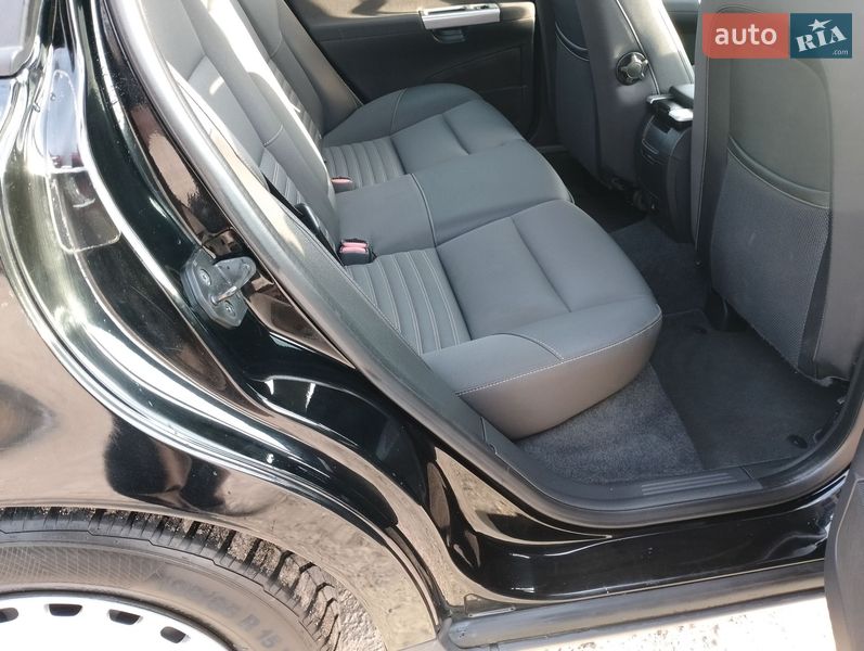 Универсал Volvo V50 2010 в Тернополе