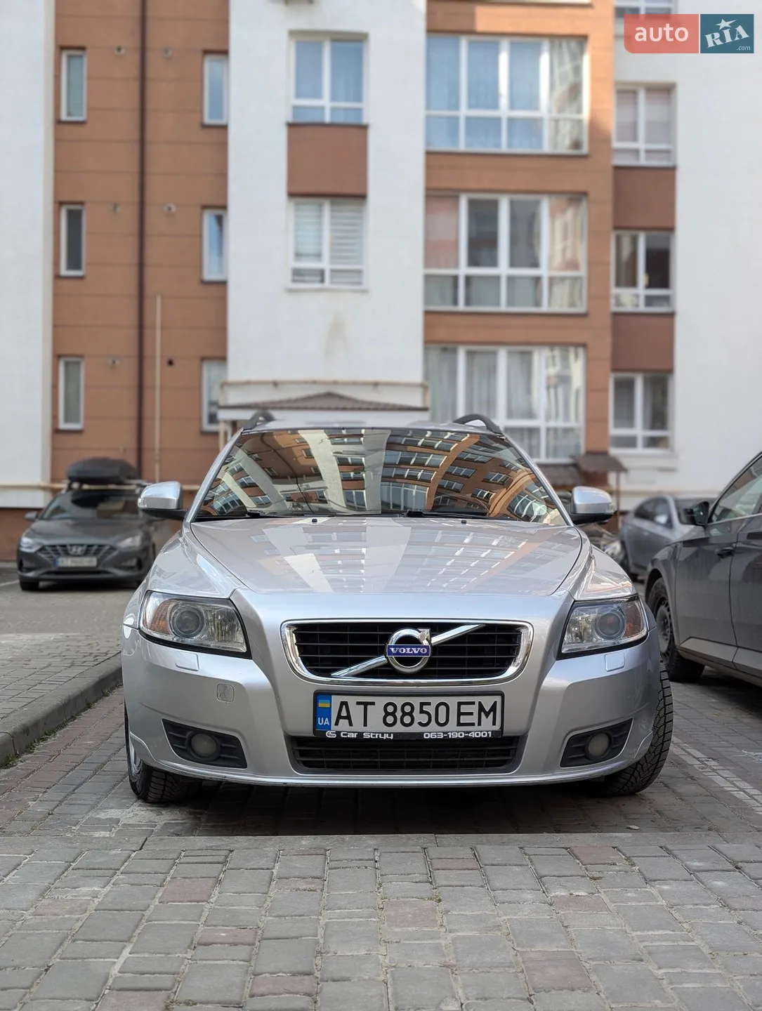 2011 Volvo V50 - мініатюра 3