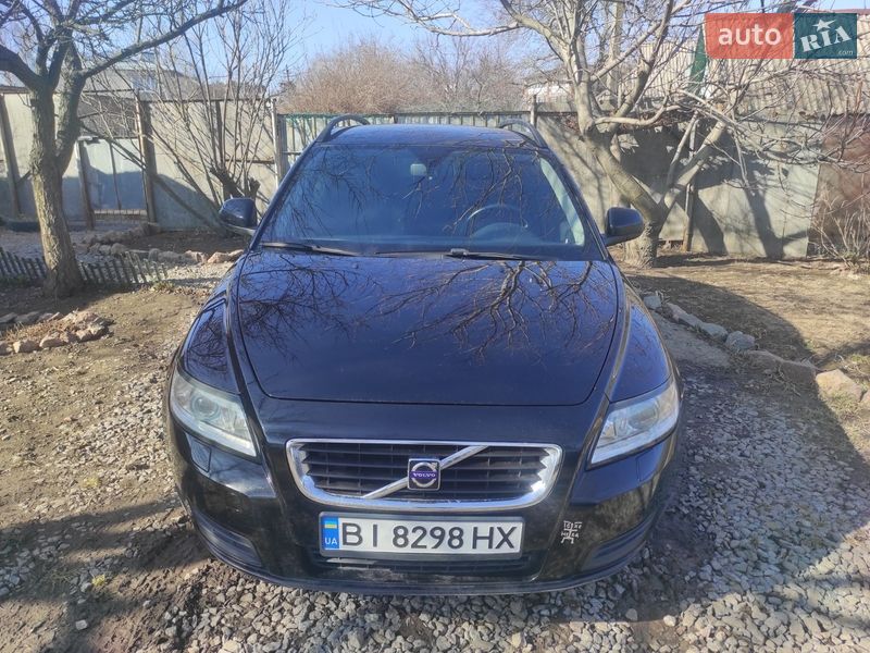Универсал Volvo V50 2010 в Полтаве
