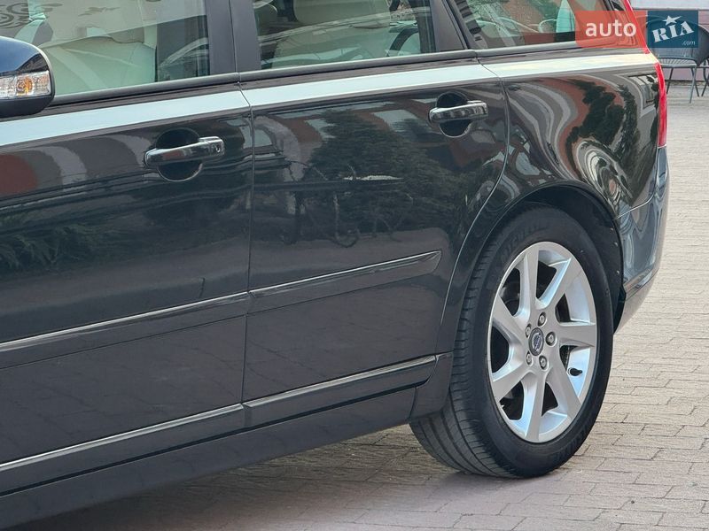 Универсал Volvo V50 2011 в Стрые