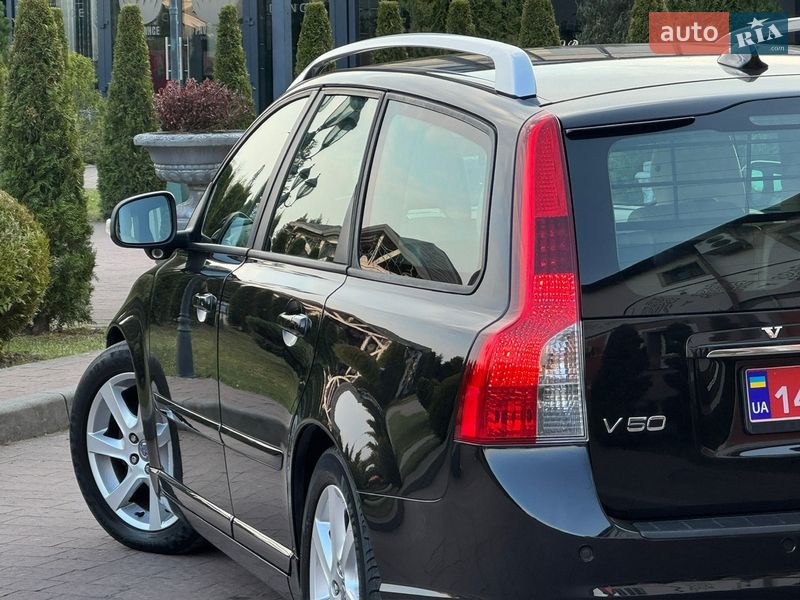 Универсал Volvo V50 2011 в Стрые
