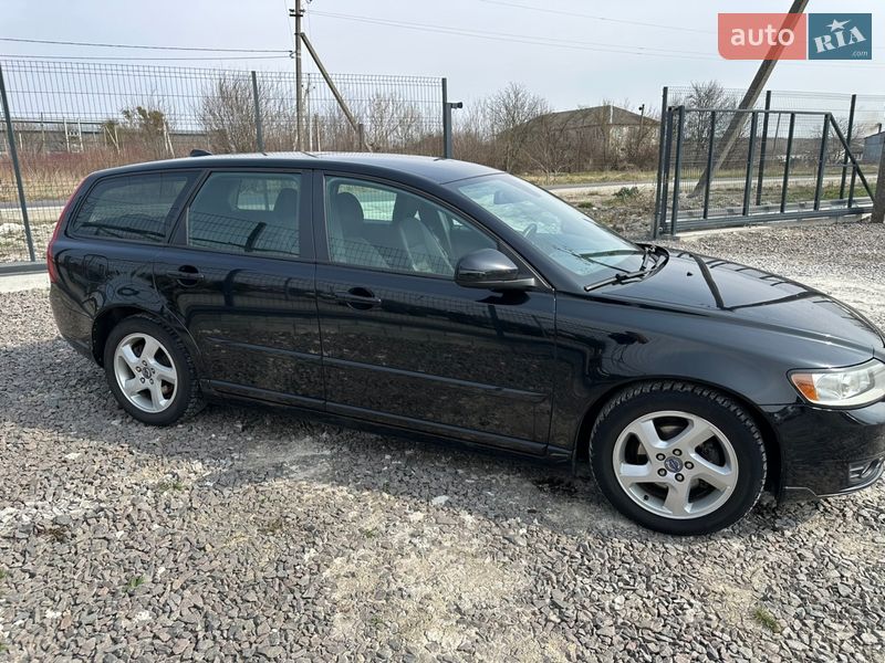 Универсал Volvo V50 2011 в Радехове