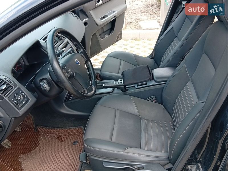 Универсал Volvo V50 2009 в Тернополе фото 11 Универсал Volvo V50 2009 в Тернополе