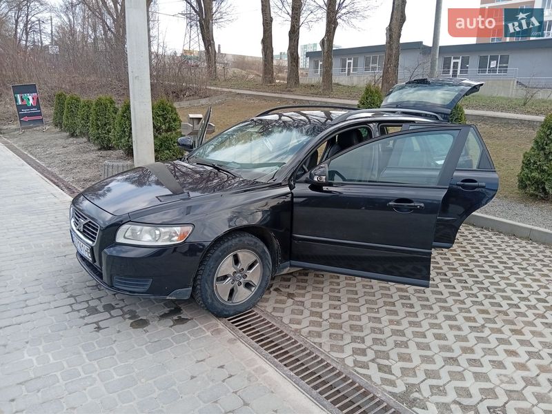 Универсал Volvo V50 2009 в Тернополе фото 17 Универсал Volvo V50 2009 в Тернополе