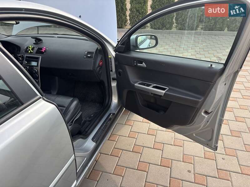 Универсал Volvo V50 2008 в Сарнах фото 6 Универсал Volvo V50 2008 в Сарнах
