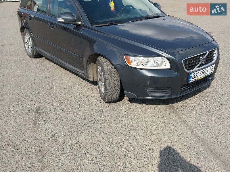 Volvo V50 2010