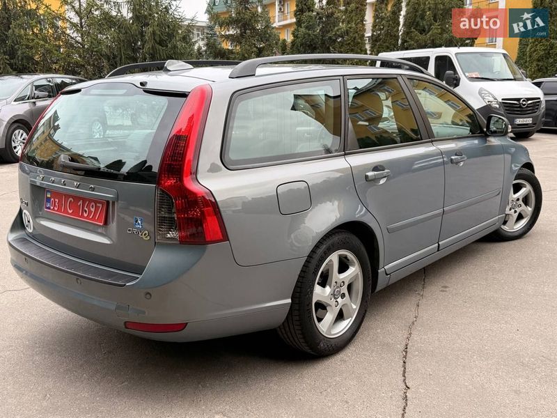 Универсал Volvo V50 2011 в Киеве фото 20 Универсал Volvo V50 2011 в Киеве