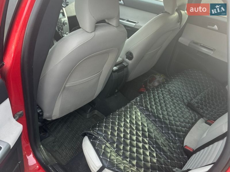 Універсал Volvo V50 2007 в Рівному фото 9 Універсал Volvo V50 2007 в Рівному